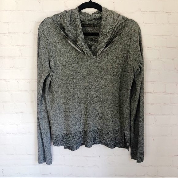 💐5/$25!💐The Limited gray cowl neck sweater S